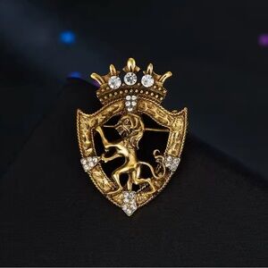 Lion Shield Pin
